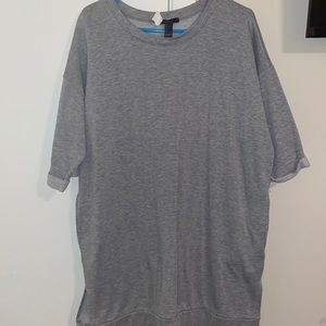 Sporty Gray Forever 21 Shirt Size Large